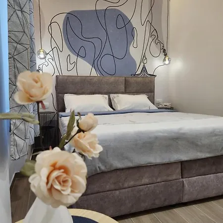 & Kolovare 2, * Zadar