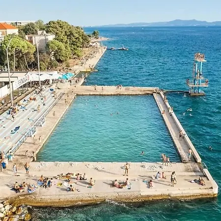 Apartman & Kolovare 2,